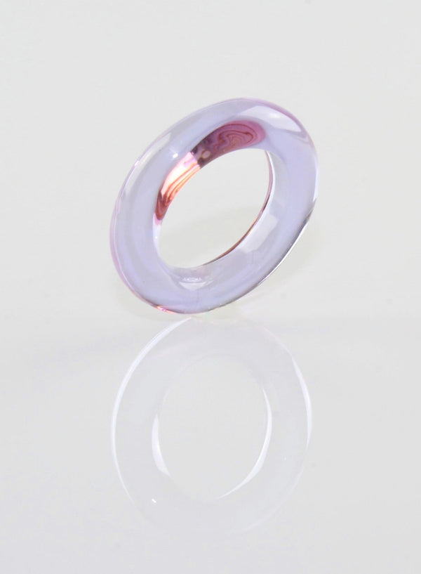 Ring "Loop" Borosilikatglas flieder rötlich klar