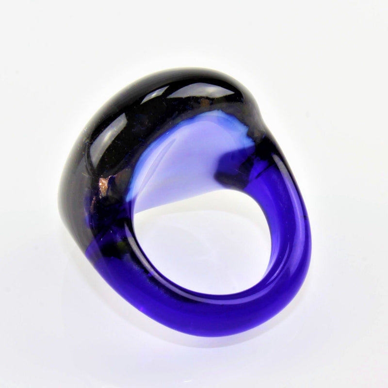 Ring "Madame" Farbe: Königsblau marmoriert , Material: Borosilikatglas, Deckel Größe 32 mm
